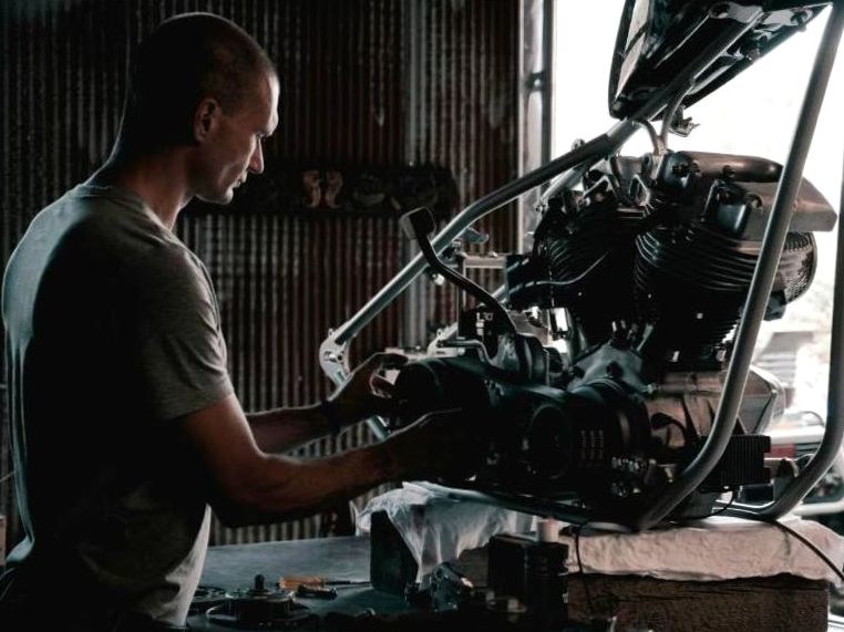 Mechanic running diagnostics